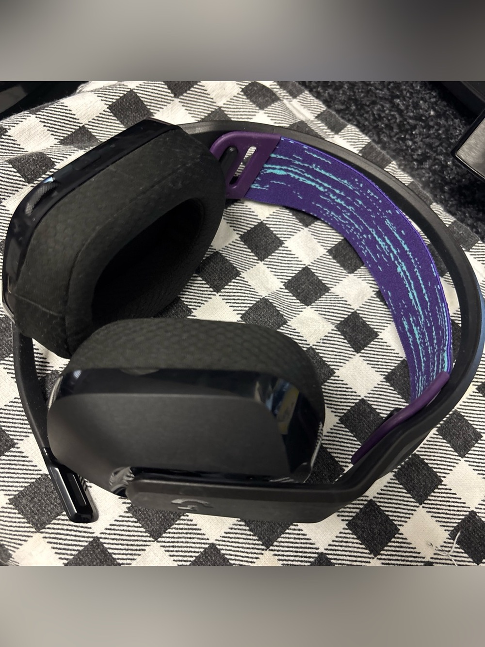 Black Over-Ear Headphones with Purple/Blue Headband Logitech 535 without Dongle🆘